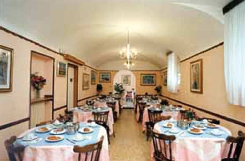 Hotel Tempio Di Pallade Roma Restaurante foto